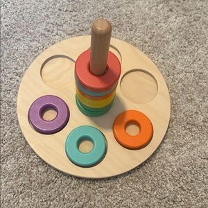 Lovevery Flexible Wooden Stacking Ring Set